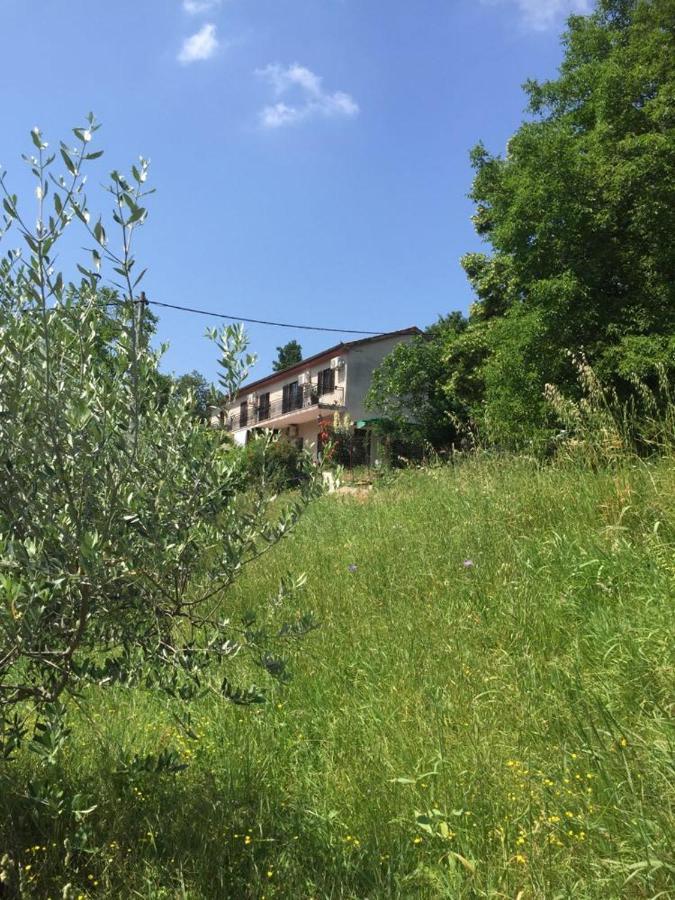 Salara Farmhouse Копер Екстериор снимка